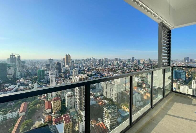 2 Bedroom Apartment, Phnom Penh Huan Yu Center Hotel & Residence 金边寰宇中心酒店公寓