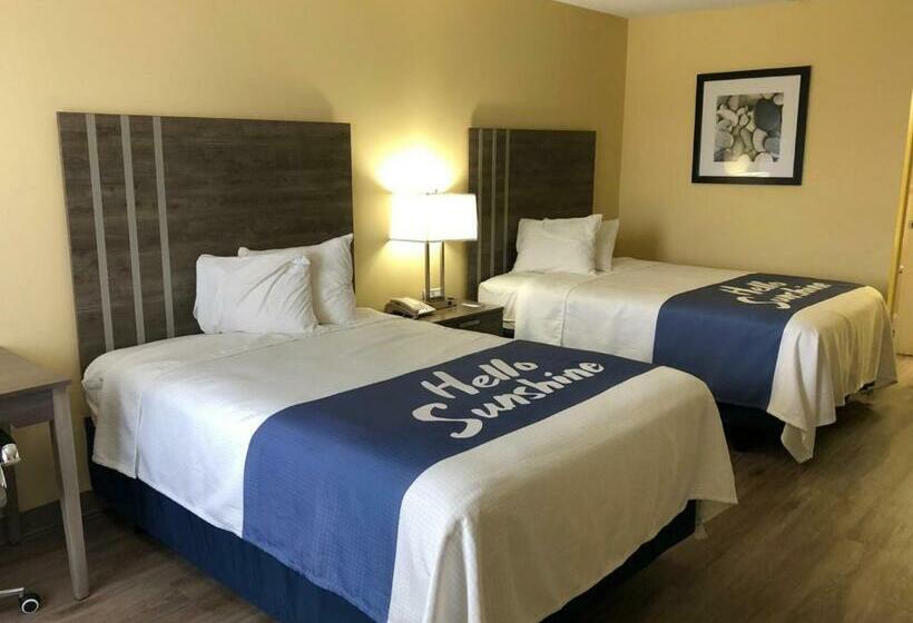 Номер Стандарт 2 Двуспальные Кровати, Days Inn By Wyndham Cape Carteret