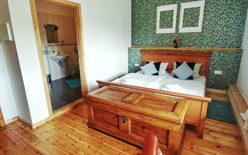 Номер Стандарт, Privathotel Der Schwarze Herrgott No Tv