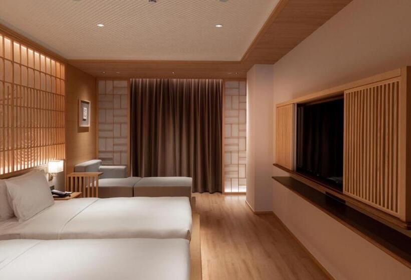 اتاق سوپریور, Hyakumangoku Onsen
