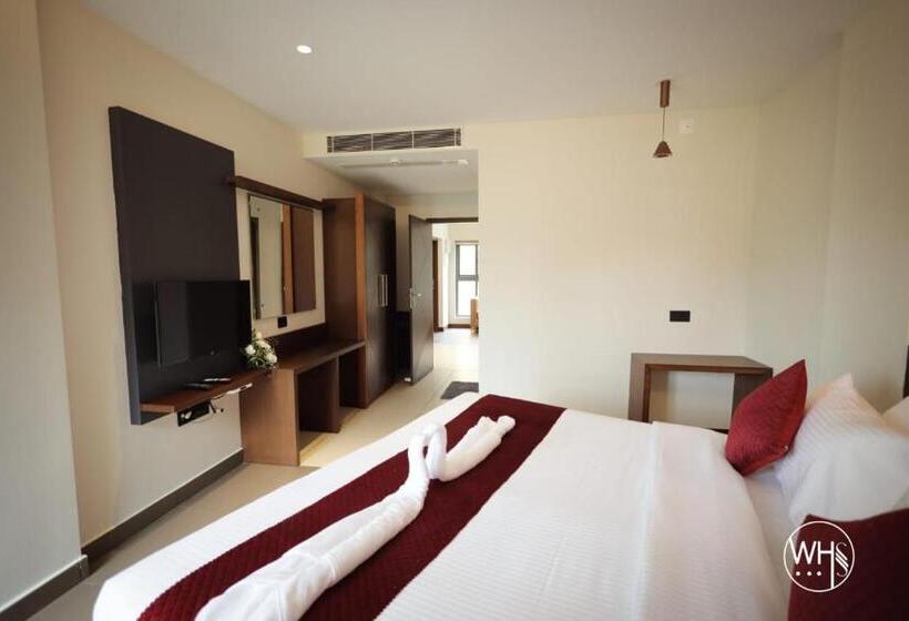 Номер Deluxe, Wayanad Hill Suite