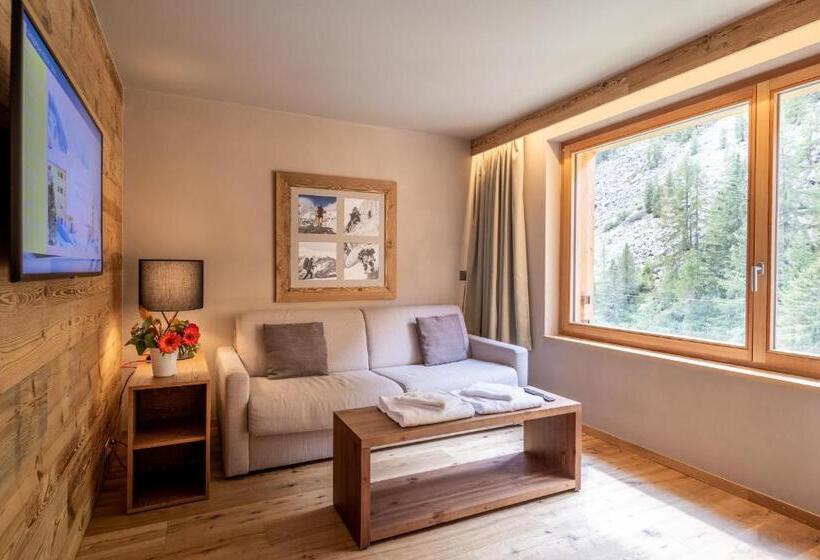 Апартаменты 1 Спальня, Swisspeak Resorts Zinal