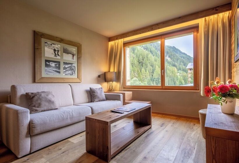 Апартаменты 3 Спальни, Swisspeak Resorts Zinal