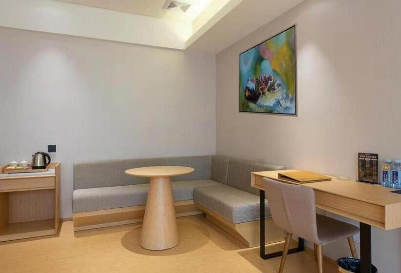 Люкс Повышенной Комфортности, Dingwang Hotel   Guangzhou High Speed Rail South Railway Station Chencun Metro Station