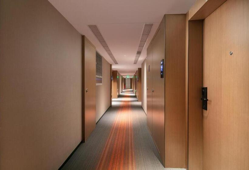 コンフォートルーム, Hampton By Hilton Foshan Dali