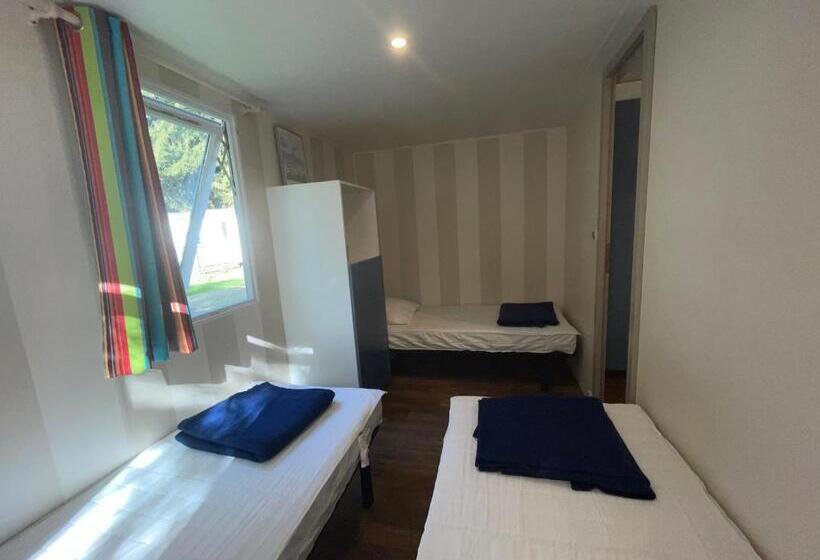 Семейное Бунгало, La Petite Maison C14   Hopla Bnb