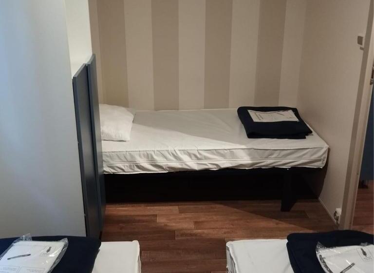 Семейное Бунгало, La Petite Maison C14   Hopla Bnb