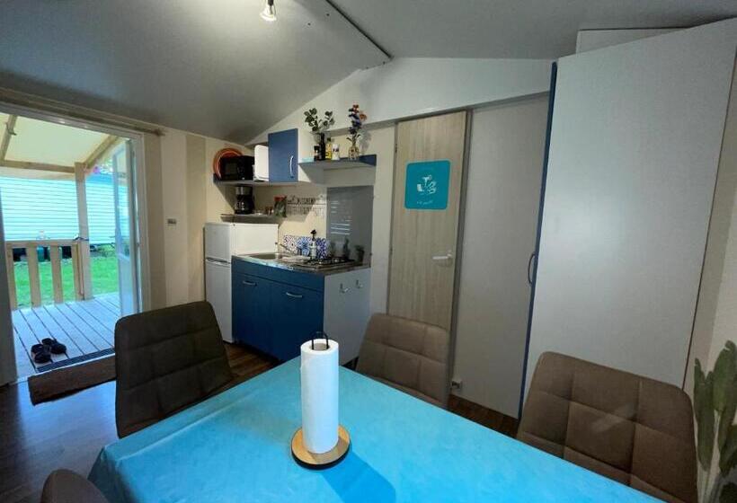 Семейное Бунгало, La Petite Maison C14   Hopla Bnb