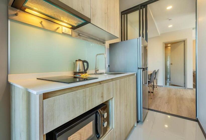 Номер Стандарт Трехместный, Salaya One Hotel & Service Apartment