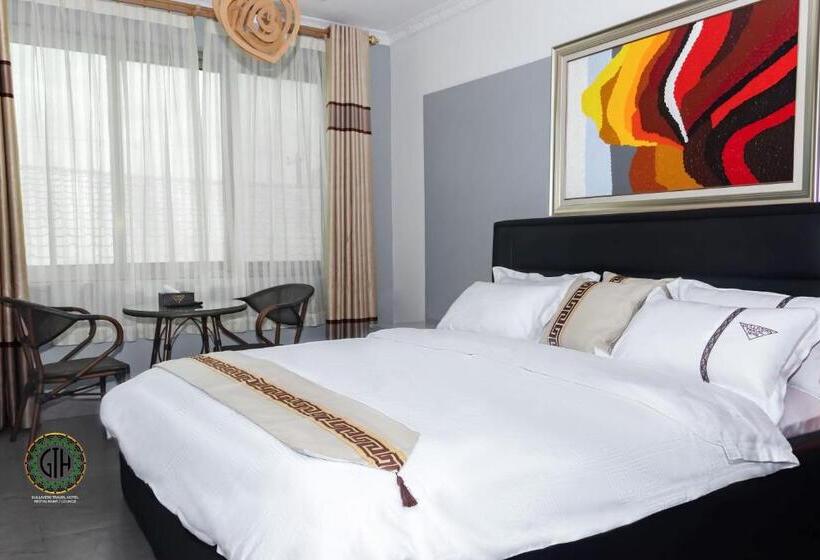 Номер Deluxe, Gullivers Travel