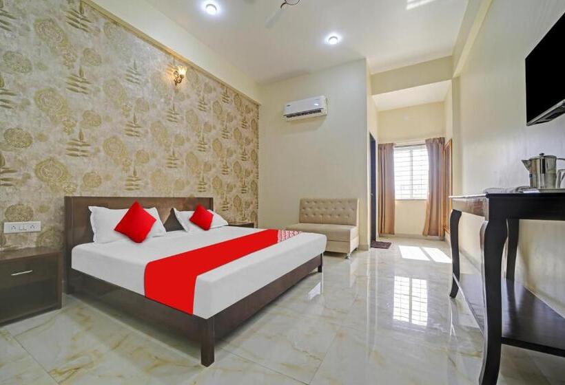 三人经典房间, Oyo Flagship Hotel Sanskar Palace