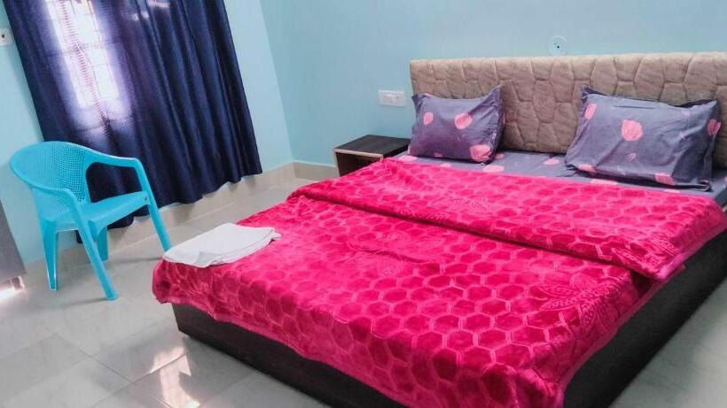 Трехместный Номер Deluxe, Oyo Hotel Sun Inn