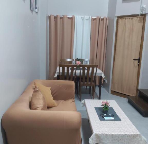 آپارتمان 1 خوابه با چشم‌انداز استخر, Affordable Tagaytay Monteluce 2 Br Loft With Pool 32