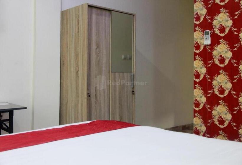 Номер Deluxe, Edotel Manggala Syariah Redpartner