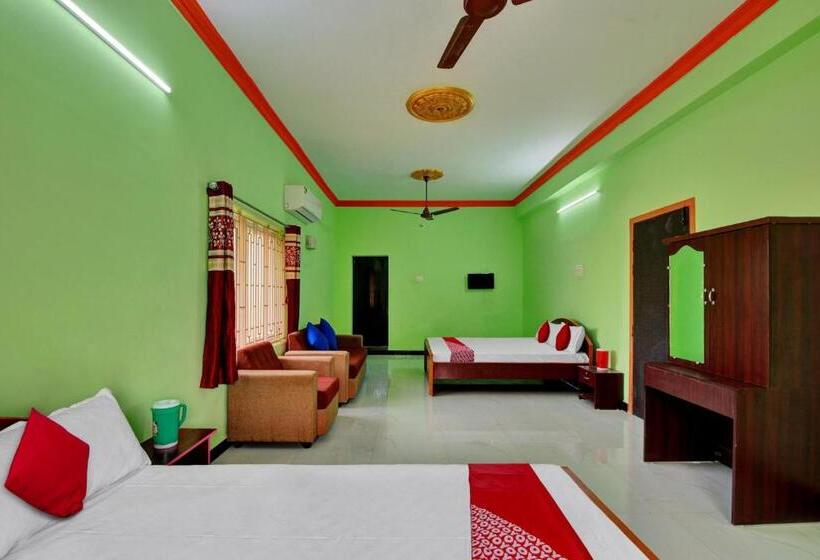 Трехместный Номер Классика, Oyo Flagship Eks Lodge