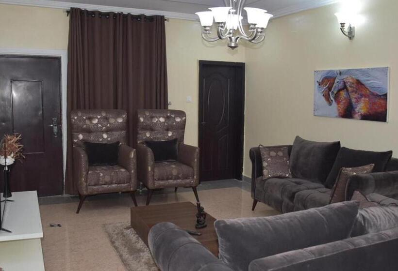آپارتمان 1 خوابه با بالکن, Kay S Ville Apartment