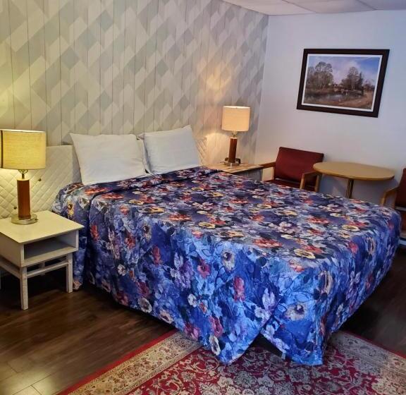 豪华家庭房间, Town And Country Motel