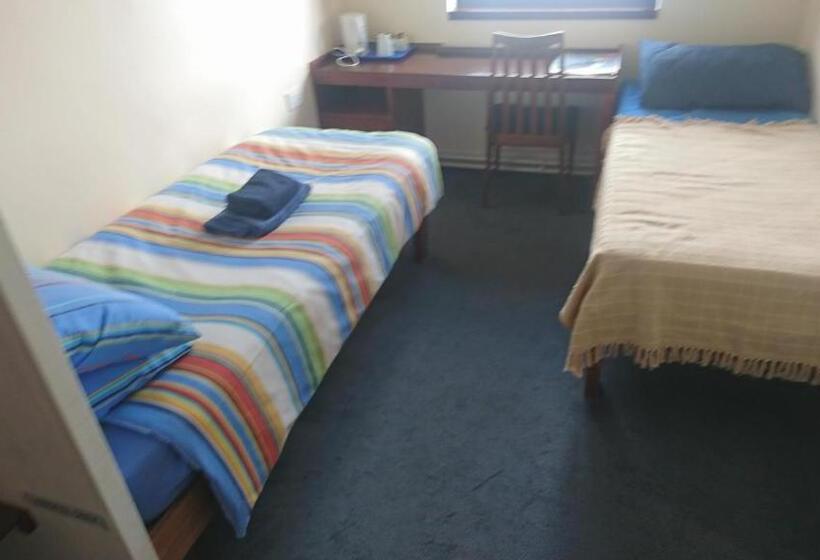 Номер Стандарт, Fsc Dale Fort Hostel