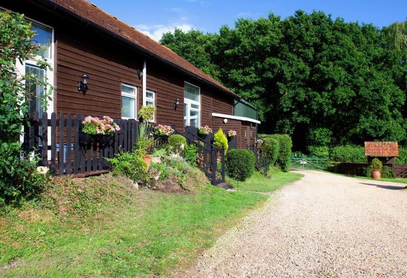 2间卧室的房子, Rushcroft Farm Cottages