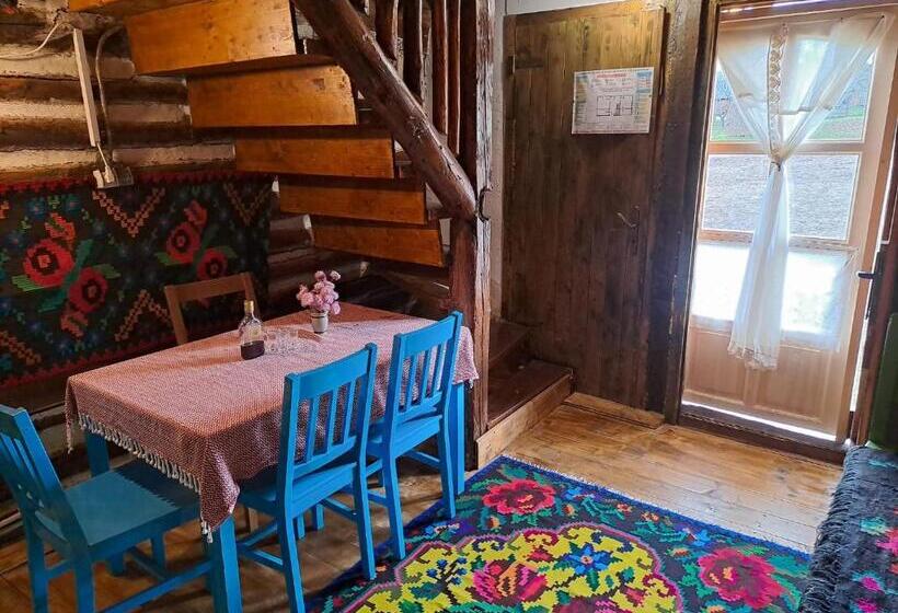 Family Suite, Complex Tradițional Casa Din Vale