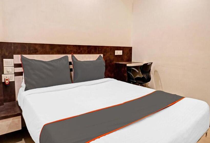 标准间, Collection O Royce Studios Near Pune Airport