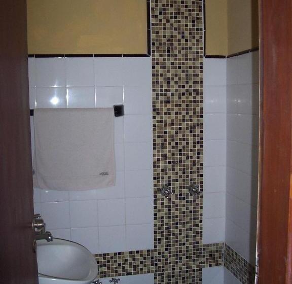 اتاق استاندارد چهار تخته, Hosteria Costa Azul