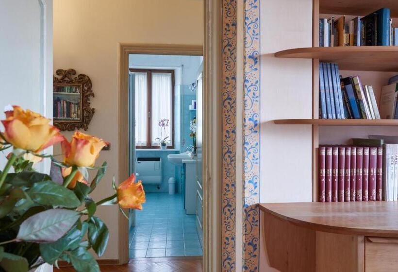 اتاق استاندارد با چشم‌انداز باغ, Le Balze Camere In Villa