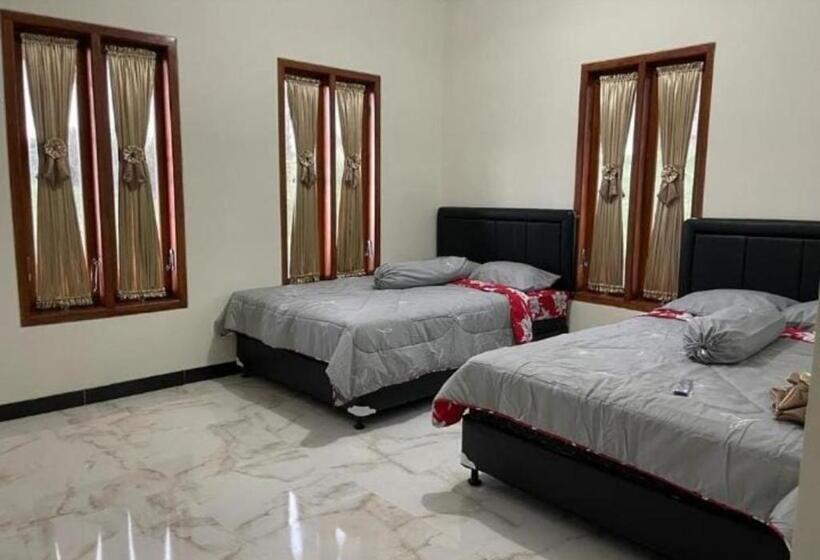 Номер Стандарт, Bromo Seruni Astungkara Homestay
