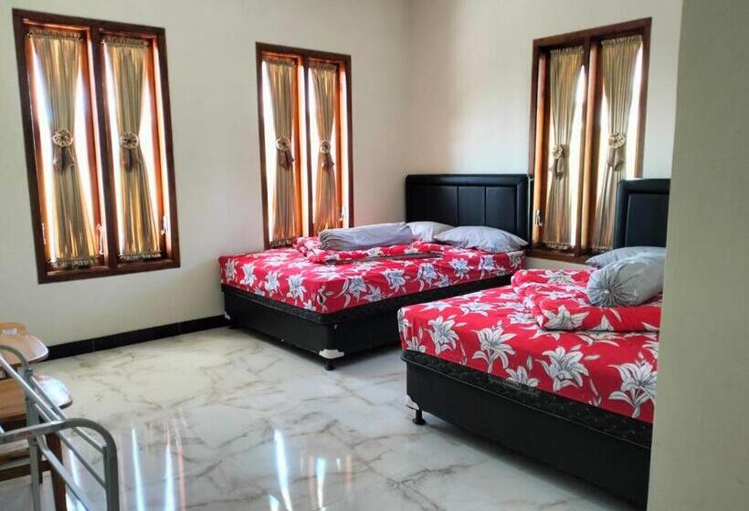 Четырехместный Номер Стандарт, Bromo Seruni Astungkara Homestay