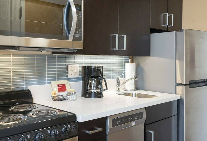 Люкс, Towneplace Suites By Marriott Ontario Mansfield