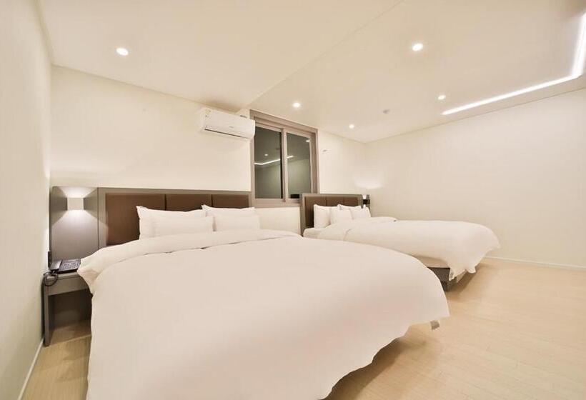 سوییت لوکس, Green B Hotel Busan Seomyeon