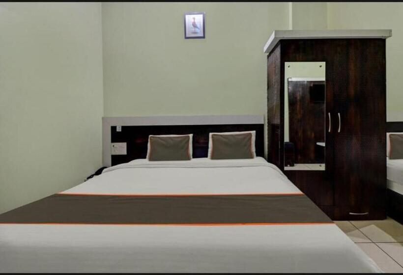 디럭스 룸, Shree Guest House