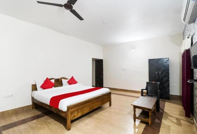 Cameră Deluxe Pat King Size, Goroomgo Purple Villa Bhubaneswar