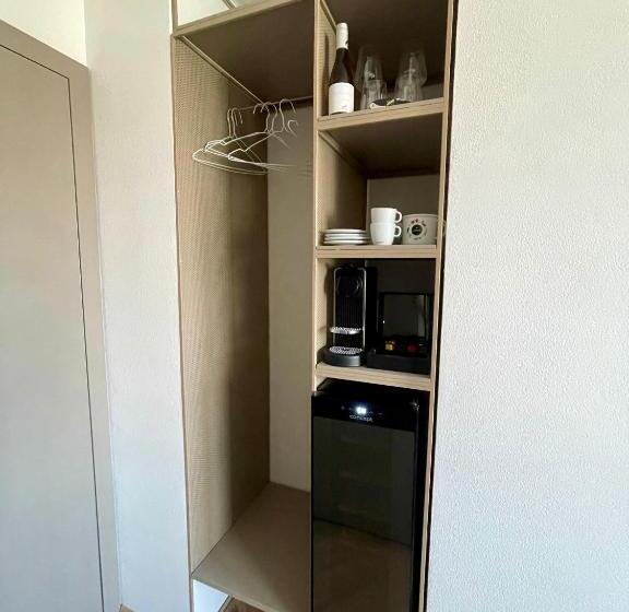 Номер Deluxe, Sklep 38