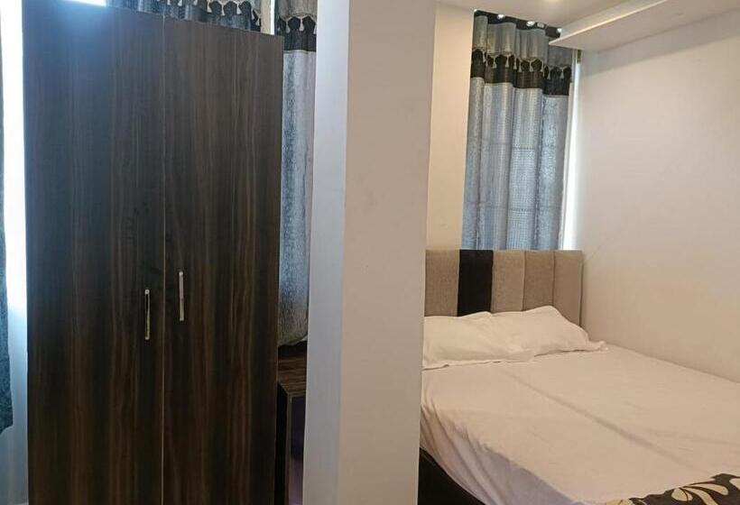 Номер Deluxe Кровать Кинг, Arnnapurna Hotel & Resort
