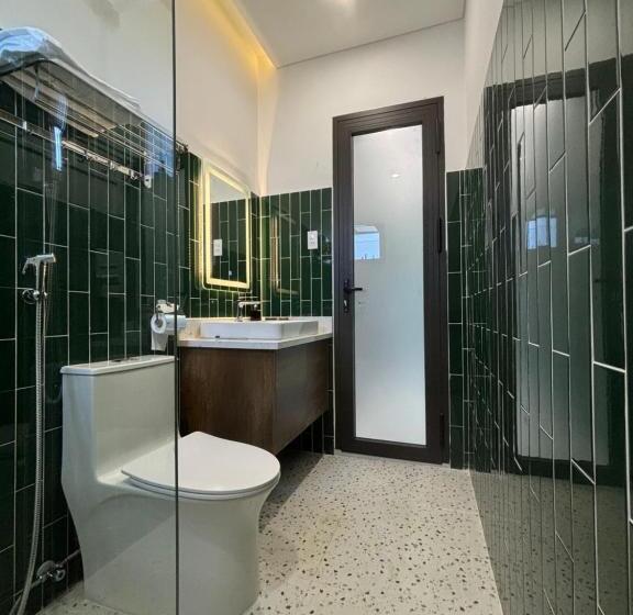 اتاق استاندارد با تخت بزرگ, Riwin Hotel Pleiku