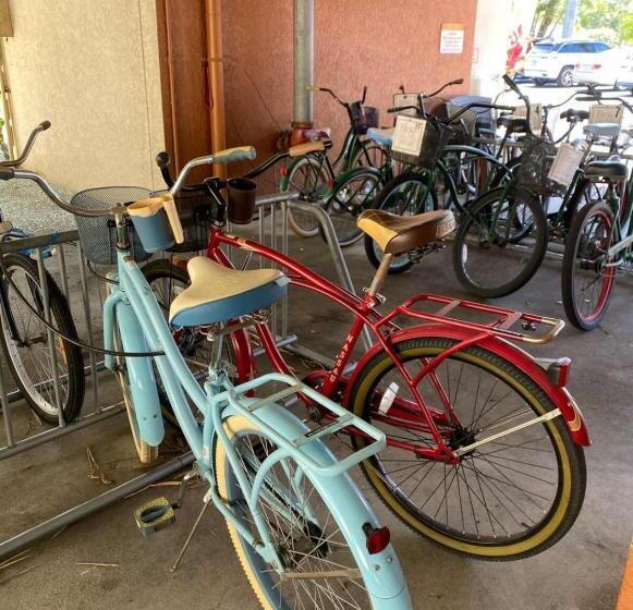 침실 1개 주택, Condo In Waterfront Resort With Balcony Close To Beaches Free Bikes