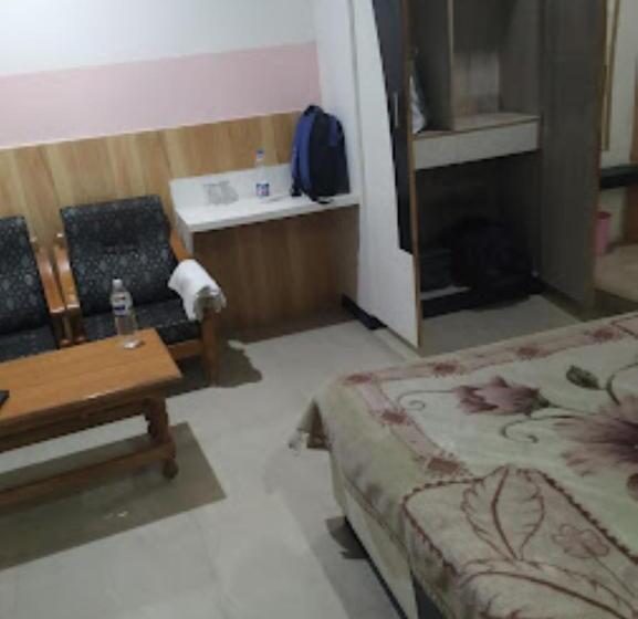 Номер Deluxe, Sagar International , Singrauli