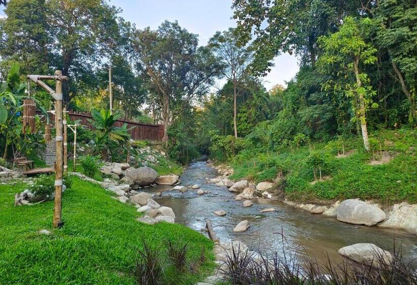 اتاق استاندارد با تخت بزرگ, Lhong Chiang Dao Glamping หลงเชียงดาว