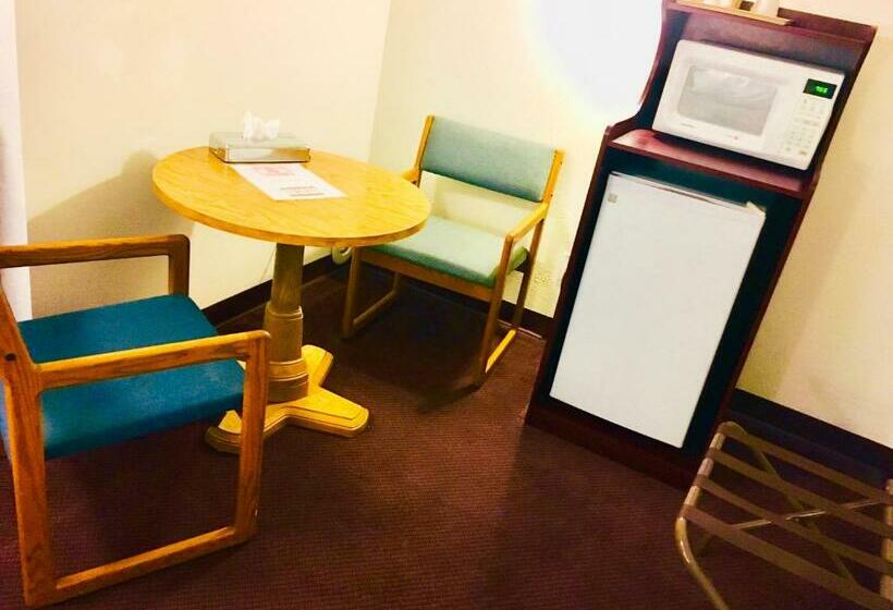 Номер Стандарт, North Country American Inn