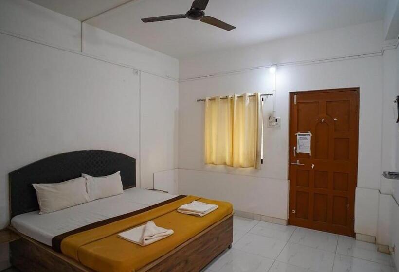 Люкс, Shree Residency Nagaon