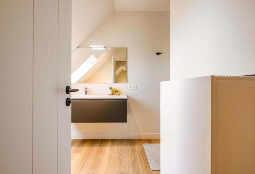 اتاق لوکس, B&b Logie Jolie