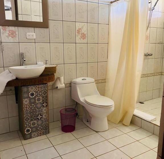 Семейный Номер, Casa Mano De Tigre