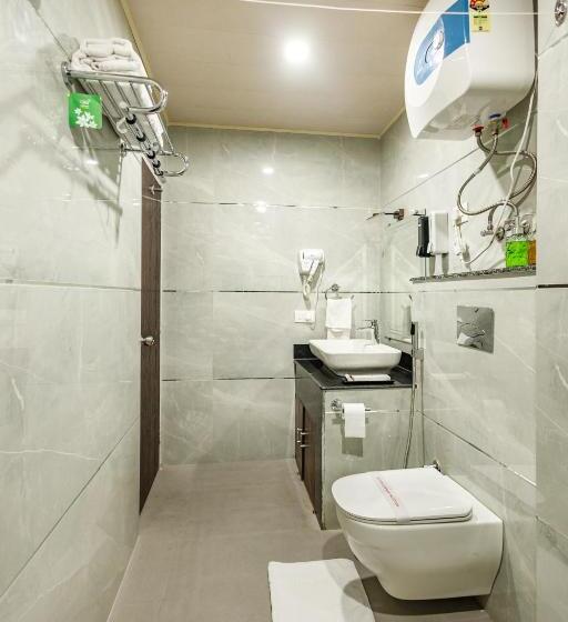 디럭스 룸 킹사이즈 침대, Lha Yul Nearby Mg Road Gangtok