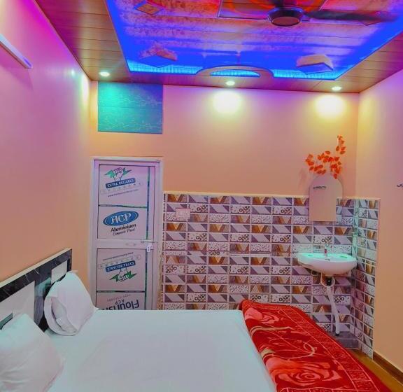 Номер Deluxe, Ayodhya Residency 5 Min Walking From Ram Janmabhoomi