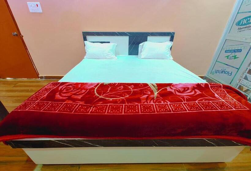 Номер Deluxe, Ayodhya Residency 5 Min Walking From Ram Janmabhoomi
