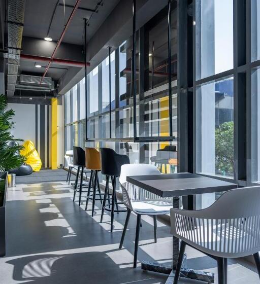 Номер Deluxe, Japanese Style Pod Hotel   Naptapgo   1m Ec Metro, Wifi, Lounge, Cafe