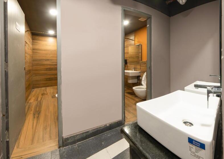 Номер Deluxe, Japanese Style Pod Hotel   Naptapgo   1m Ec Metro, Wifi, Lounge, Cafe