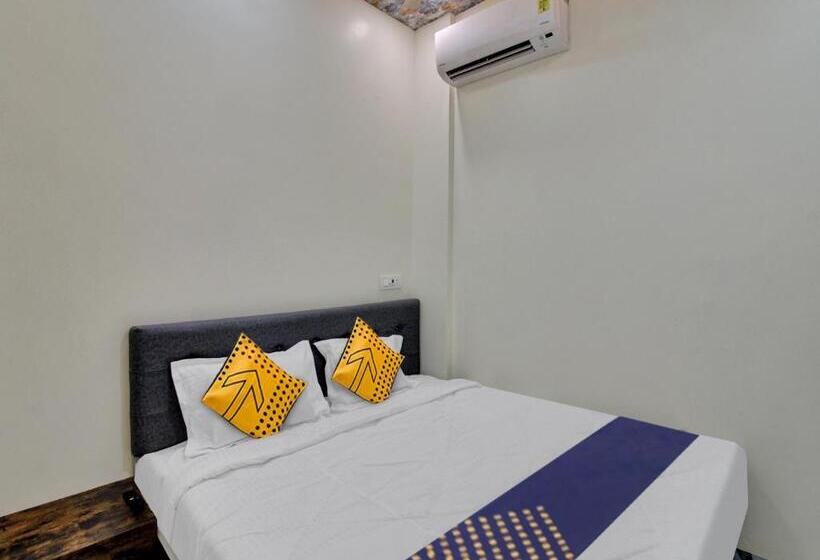 Трехместный Номер Классика, Oyo Hotel Raj Inn