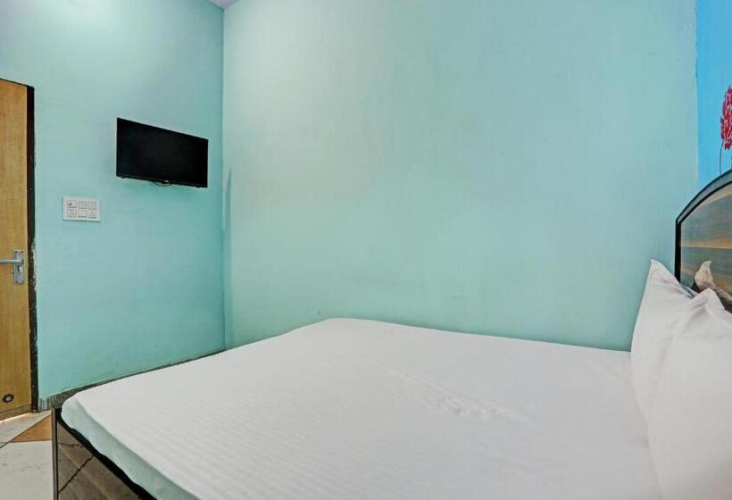 Трехместный Номер Deluxe, Oyo Hotel The Paradise Inn